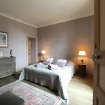 Rustic Charm, Modern Comfort Ferienhaus *