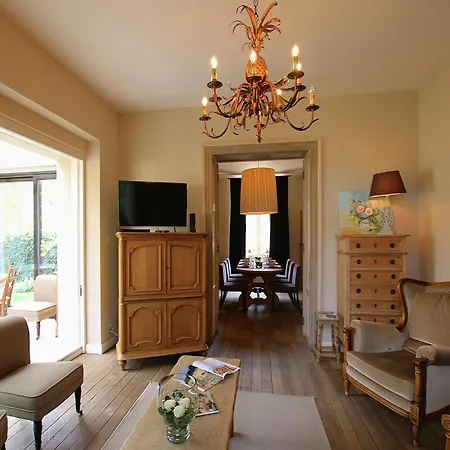Ferienhaus Rustic Charm, Modern Comfort