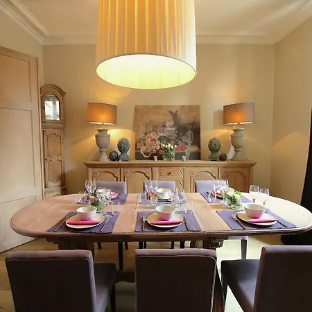 Rustic Charm, Modern Comfort Nyaraló Latour