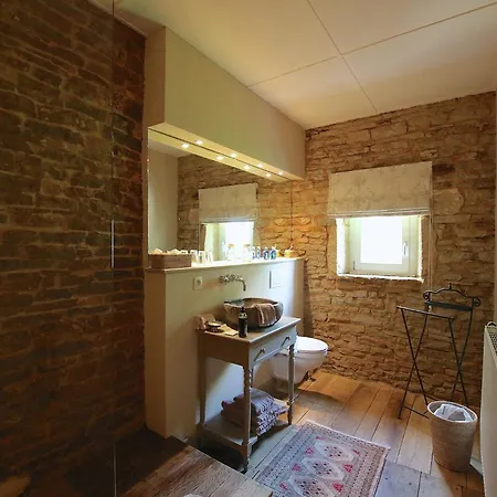 Rustic Charm, Modern Comfort * Latour