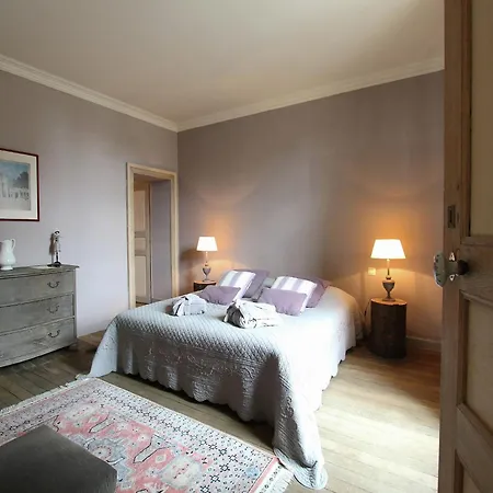 Rustic Charm, Modern Comfort Дом отдыха *